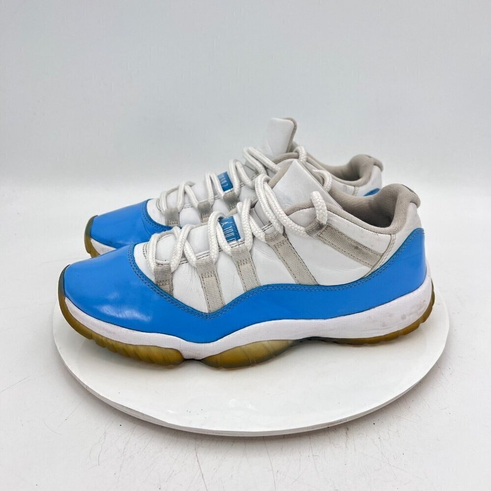 Nike Air Jordan 11 Retro Low Men Size 8 528895-106 University Blue White Shoes
